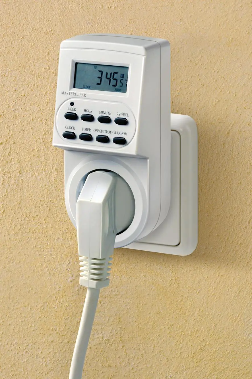 Brennenstuhl Digital weekly timer DZ 20